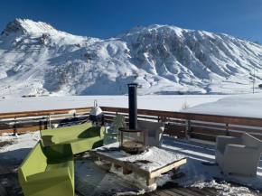Chalet Canvolan, 7 pièces, 12 personnes, Tignes le Lac, sur terrasse et jardin